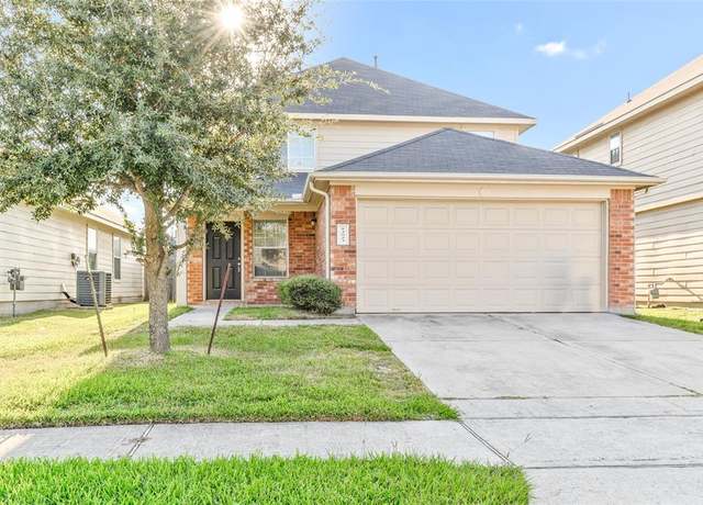 Property at 14923 Huntington Willow Ln, Houston, TX 77090, 4 beds, 2.5 baths
