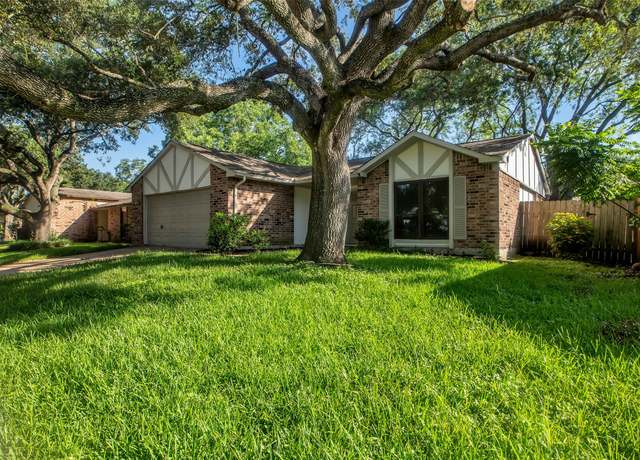 Property at 6731 Gettysburg Dr, Richmond, TX 77469, 3 beds, 2 baths