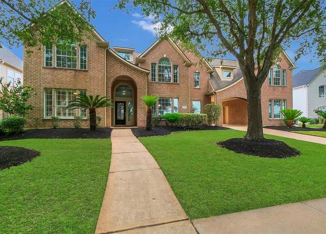 Property at 9619 Silver Birch Ct, Missouri City, TX 77459, 5 beds, 4 baths