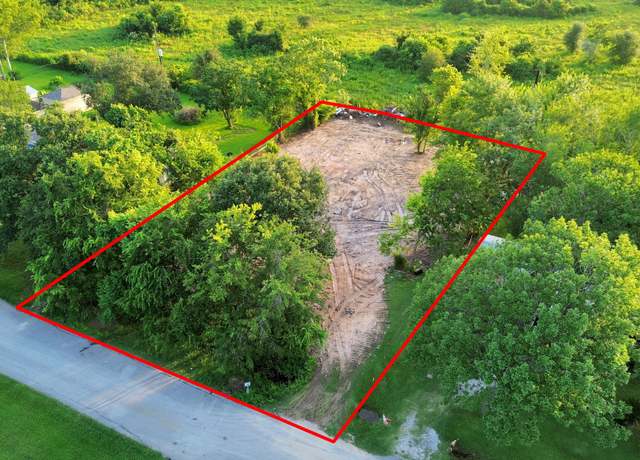 Property at 6310 S Heather Cv, Rosharon, TX 77583