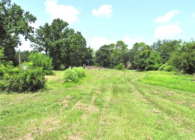 Property at 6100 Stuebner Airline Rd, Houston, TX 77091