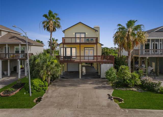 Property at 22517 Bay Point Dr, Galveston, TX 77554, 4 beds, 2 baths