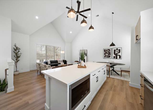 Property at 845 Elkhart St Unit B, Houston, TX 77091, 3 beds, 2.5 baths