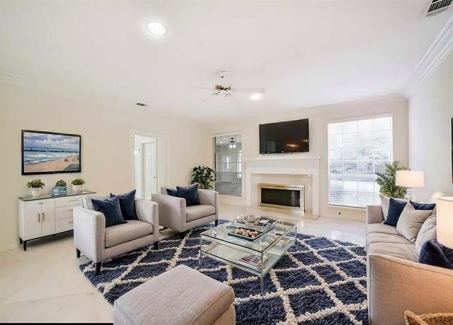 Property at 5315 Spartan Dr, Houston, TX 77041, 5 beds, 4.5 baths