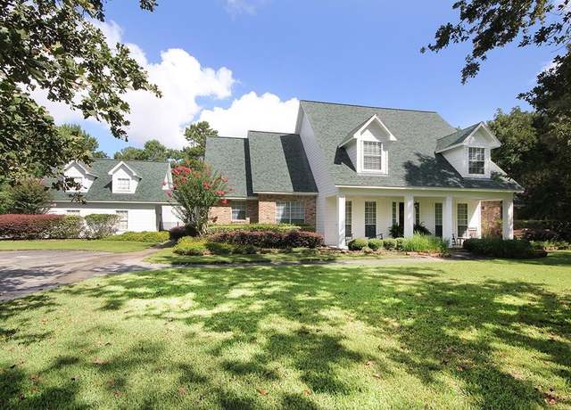Property at 36218 Post Oak Cir, Magnolia, TX 77355, 5 beds, 4.5 baths