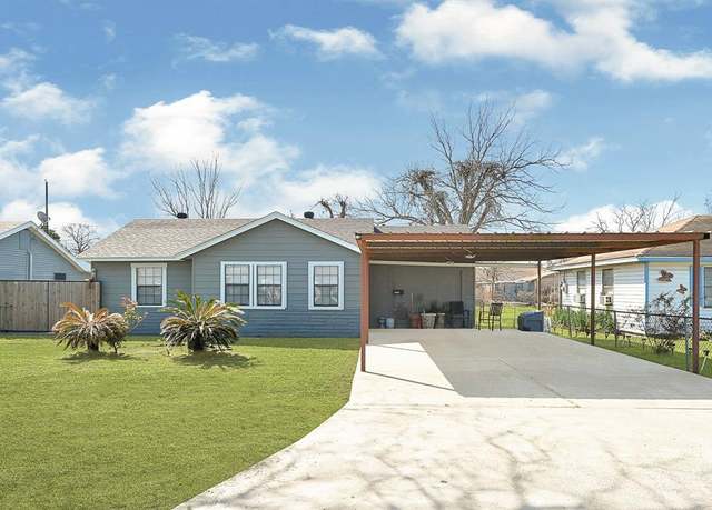 Property at 13346 Louisville St, Houston, TX 77015, 3 beds, 1 bath