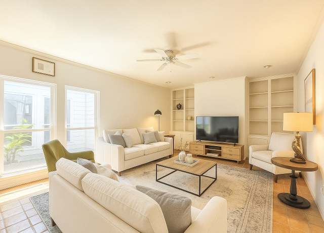 Property at 4703 Yoakum Blvd, Houston, TX 77006, 2 beds, 2 baths