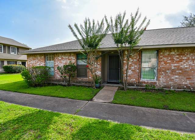 Property at 12469 Sharpview Dr #2469, Houston, TX 77072, 2 beds, 2 baths
