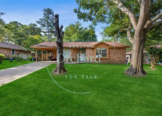 Property at 112 N Forest Dr, Willis, TX 77378, 2 beds, 1 bath