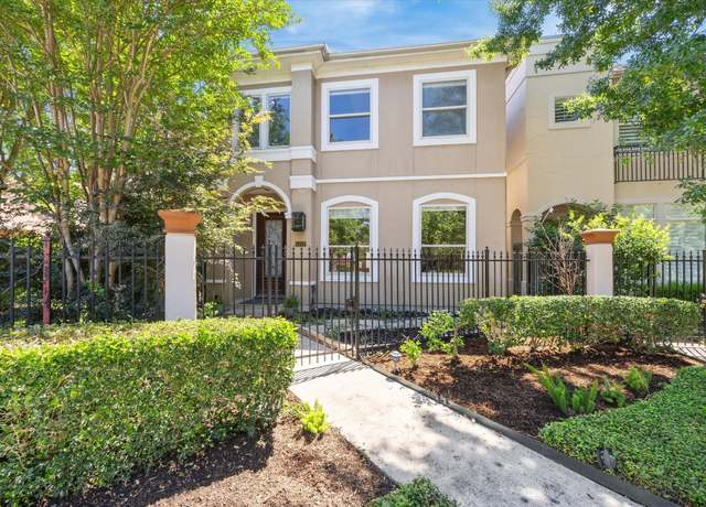 Property at 5512 Val Verde St, Houston, TX 77056, 4 beds, 3.5 baths