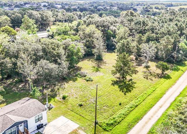 Property at 6801 Scott St, Liverpool, TX 77577
