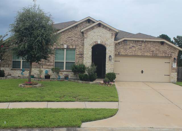 Property at 14200 Wallowa Ridge Ln, Conroe, TX 77384, 5 beds, 2.5 baths