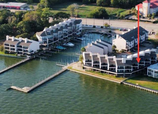 Property at 3663 Nasa Pkwy #603, Seabrook, TX 77586, 2 beds, 2.5 baths