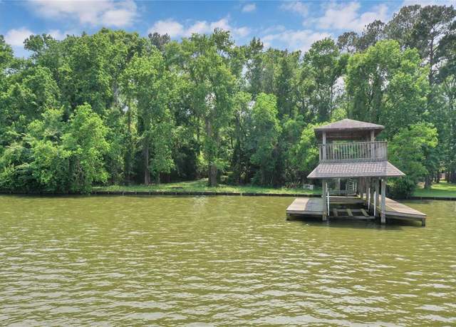 Property at 6 Kings River Ct, Houston, TX 77346
