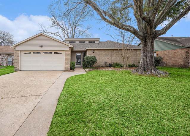 Property at 4622 Jefferson St, Deer Park, TX 77536, 3 beds, 2 baths