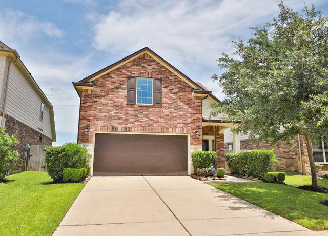 Property at 24710 Royal Pike Dr, Katy, TX 77493, 4 beds, 2.5 baths