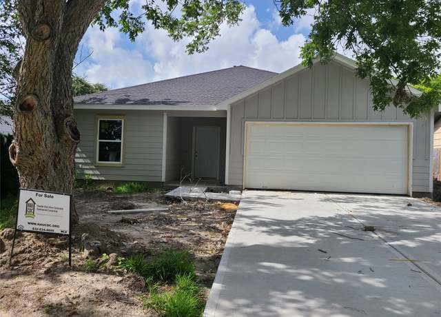 Property at 1617 14th Ave N, Texas City, TX 77590, 3 beds, 2 baths