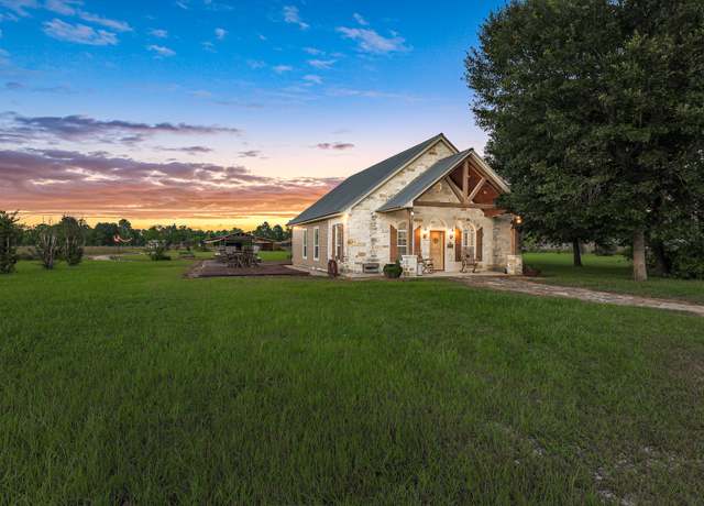 Property at 105 County Road 2239 Rnch, Cleveland, TX, 2 beds, 2.5 baths