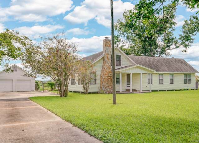 Property at 9122 Stephen F Austin, Jones Creek, TX 77541, 3 beds, 2 baths