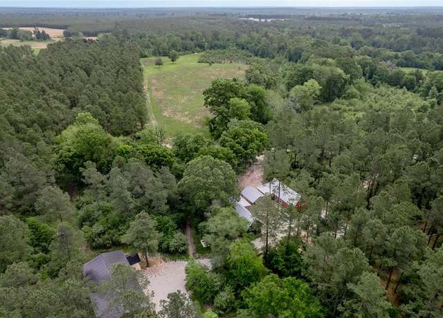 Property at 4785 Us-287, Crockett, TX 75835, 4 beds, 2 baths