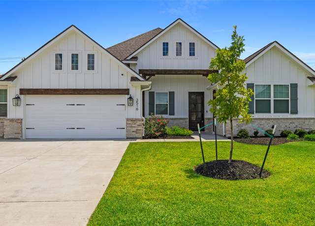 Property at 3516 Chantilly Path, Bryan, TX 77808, 4 beds, 2 baths