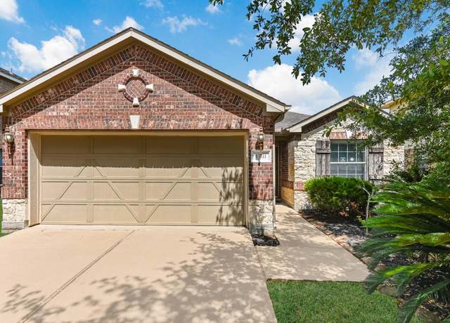 Property at 13111 Trail Manor Dr, Pearland, TX 77584, 3 beds, 2 baths