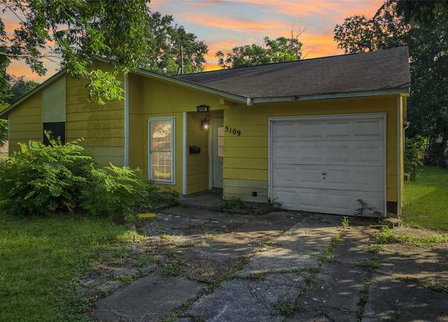 Property at 5109 Maywood Dr, Houston, TX 77053, 4 beds, 1.5 baths