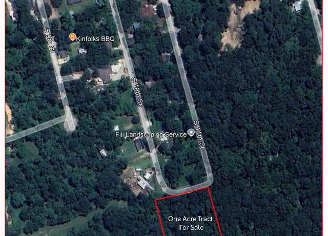 Property at 650 S 10th St, Conroe, TX 77301