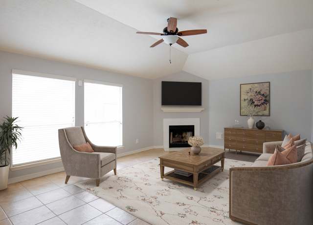 Property at 19915 Mason Creek Dr, Katy, TX 77449, 3 beds, 2 baths