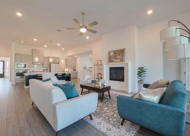 Property at 7615 Laurel Bloom Ln, Katy, TX 77493, 4 beds, 3 baths