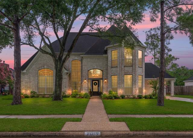 Property at 21215 Kelliwood Greens Dr, Katy, TX 77450, 5 beds, 4 baths