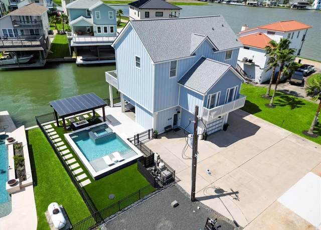 Property at 441 Jeanie Lynn St, Galveston, TX 77554, 4 beds, 4 baths