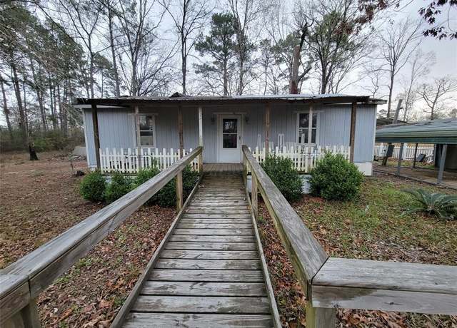 Property at 101 Jamaica Ave, Point Blank, TX 77364, 2 beds, 1 bath