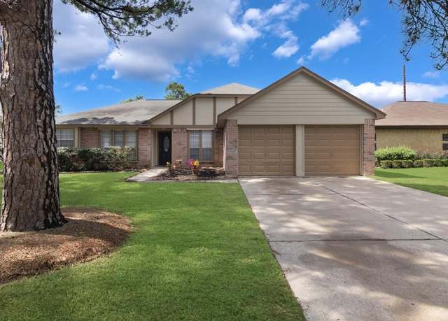 Property at 13402 Piney Oaks Dr, Houston, TX 77065, 3 beds, 2 baths