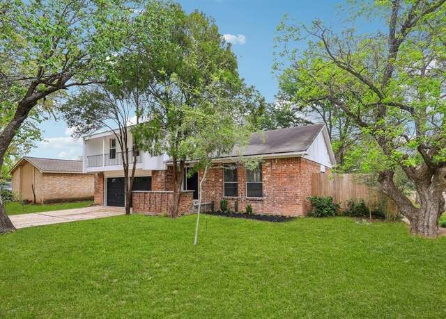 Property at 4031 Rushcroft Dr, Houston, TX 77082, 3 beds, 2.5 baths