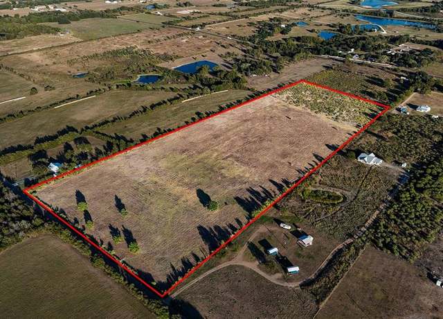 Property at 1061 E Fuchs Rd, Carmine, TX 78932