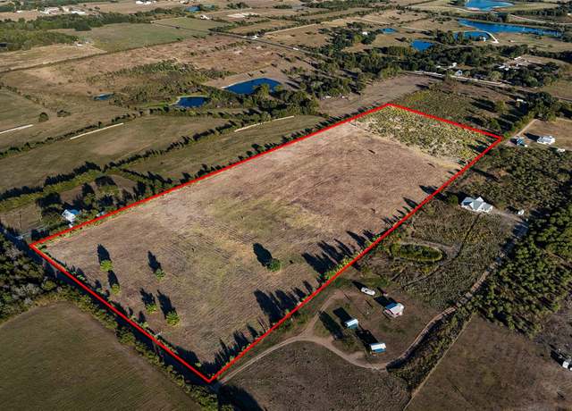 Property at 1061 E Fuchs Rd, Carmine, TX 78932