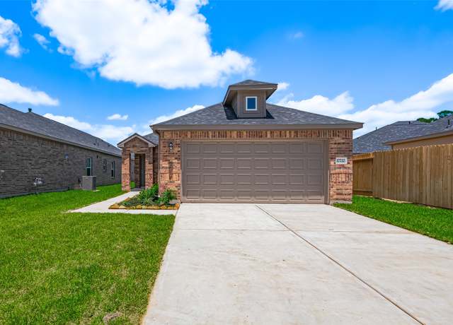 Property at 17722 Pamukkale Pl, Tomball, TX 77377, 4 beds, 2 baths