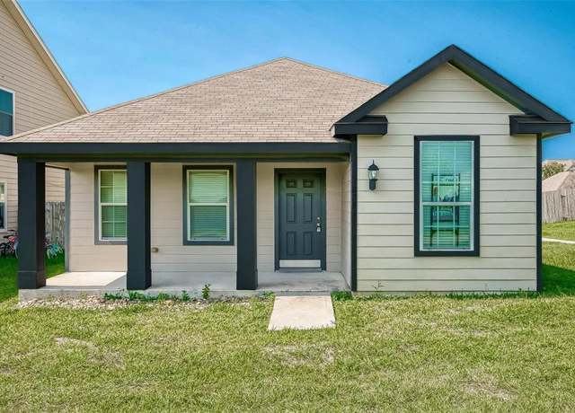 Property at 10792 S Lake Mist Ln, Willis, TX 77318, 3 beds, 2 baths