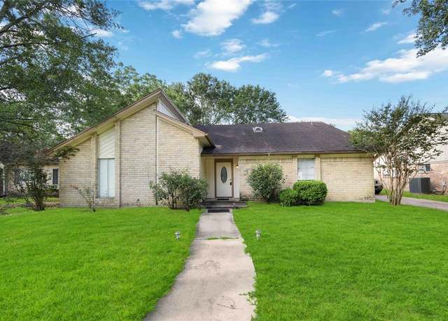 Property at 15615 Sandy Hill Dr, Houston, TX 77084, 4 beds, 2 baths