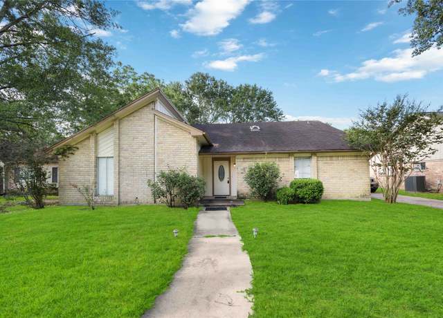 Property at 15615 Sandy Hill Dr, Houston, TX 77084, 4 beds, 2 baths
