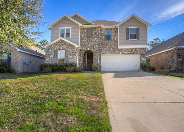 Property at 1925 Harmon Dr, Conroe, TX 77304, 3 beds, 2.5 baths