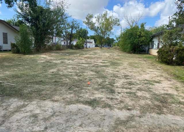 Property at 915 W Broad St, Freeport, TX 77541