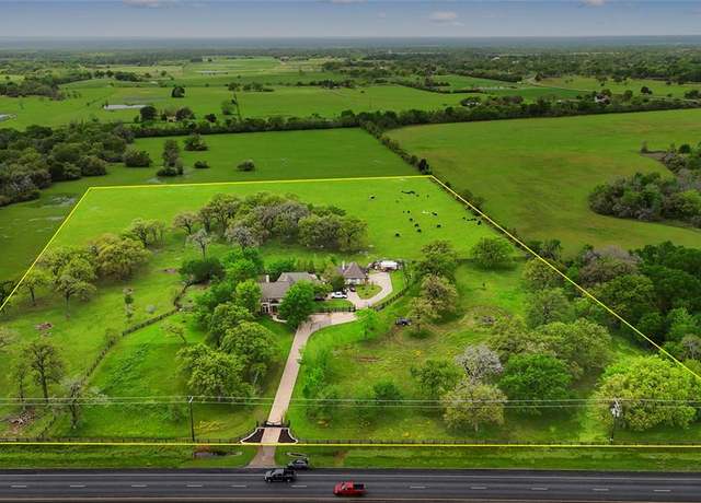 Property at 26179 Highway 6, Hempstead, TX 77445, 4 beds, 3.5 baths