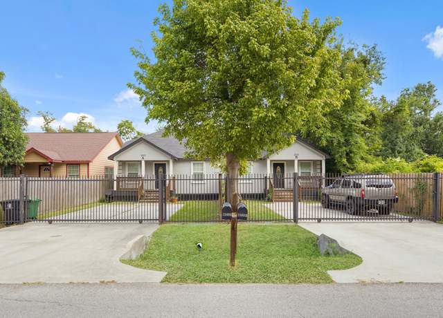 Property at 2509 Moreau St, Houston, TX 77093, 4 beds, 4 baths