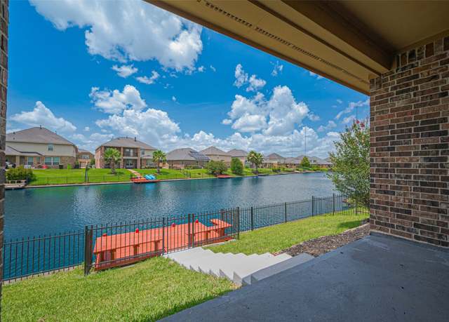 Property at 3934 Medici Ct, Missouri City, TX 77459, 4 beds, 3 baths