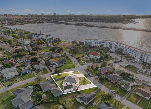 Property at 1310 Bayou Shore Dr, Galveston, TX 77551, 4 beds, 3 baths