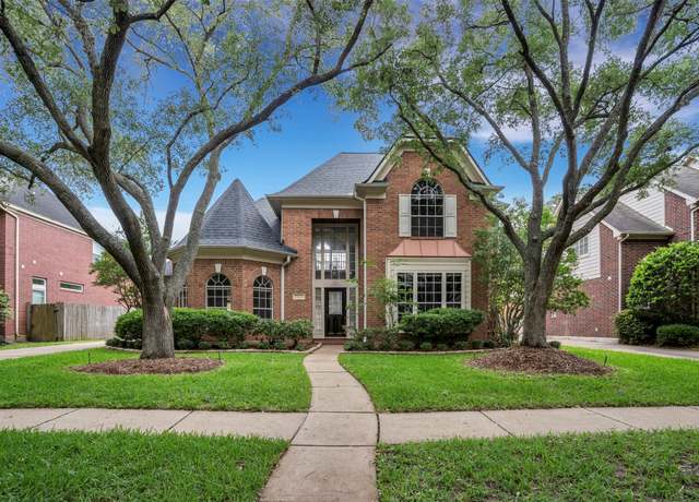 Property at 17422 Marigold Dr, Sugar Land, TX 77479, 4 beds, 3 baths