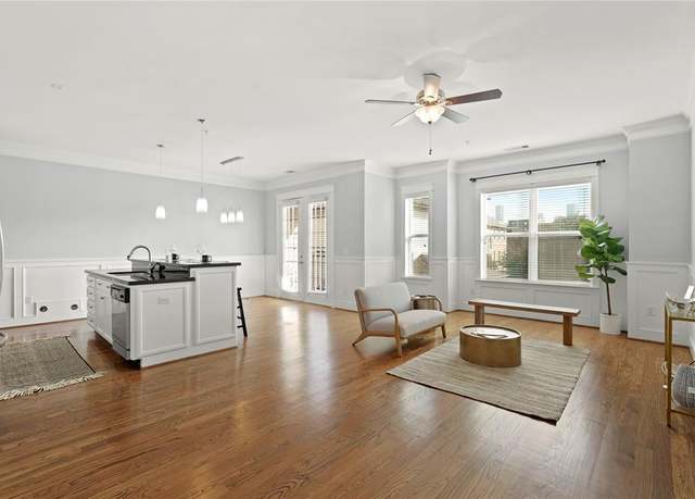 Property at 2802 Morrison St #206, Houston, TX 77009, 1 bed, 1 bath