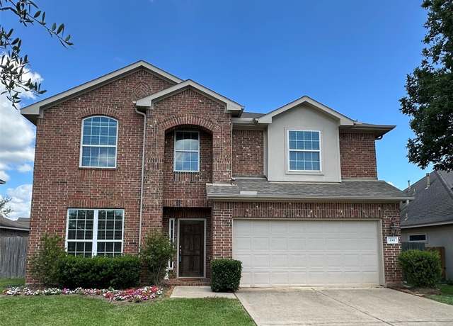 Property at 241 Lake Estates Dr, Montgomery, TX 77356, 4 beds, 3.5 baths